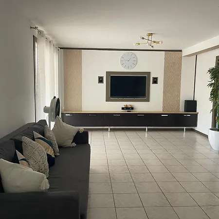 Hébergement de vacances Maison Piscine Sans Vis A Vis Vendres